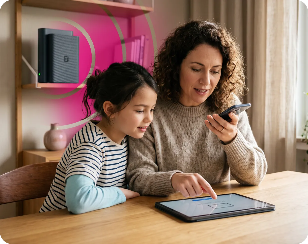 Familie nutzt Internet zuhause mit einem Telekom-Router